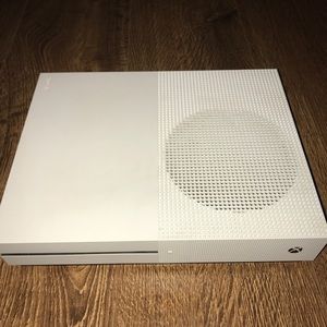 Xbox One S 1TB